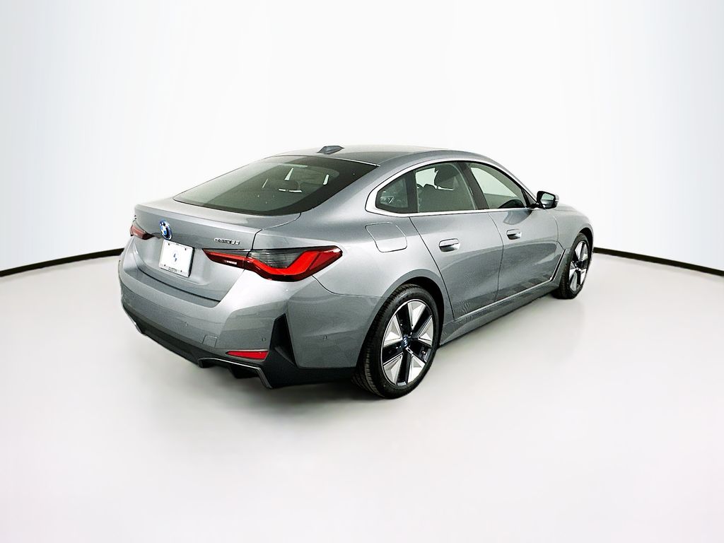 2024 BMW i4 eDrive35 5