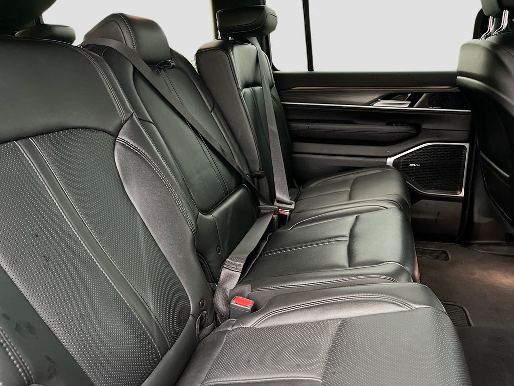 Used 2023 White Jeep Series II image 30