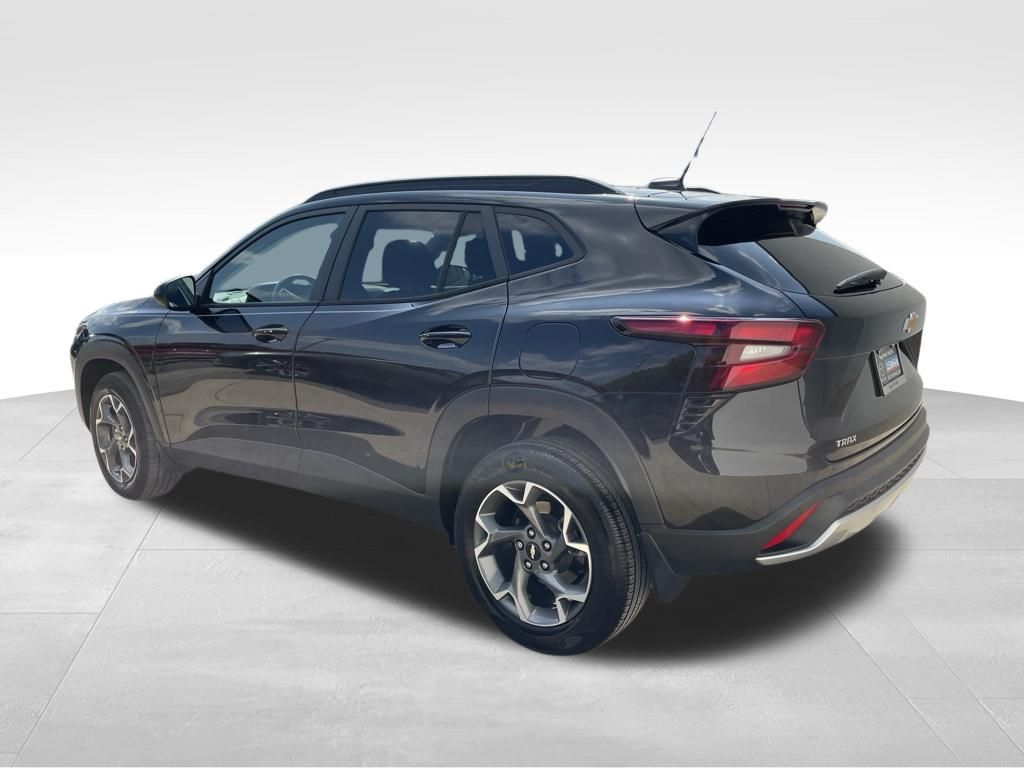 Used Car 2024 Chevrolet Trax  Lt For Sale Under $25,000 In Georgetown, Texas