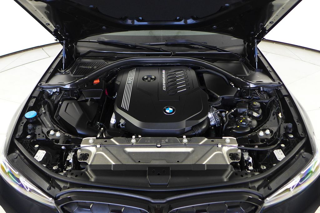 Thumbnail: 2024 BMW 3 Series - 6