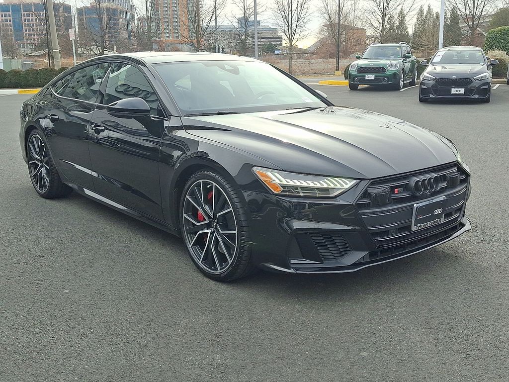 Thumbnail: 2022 Audi S7 - 3