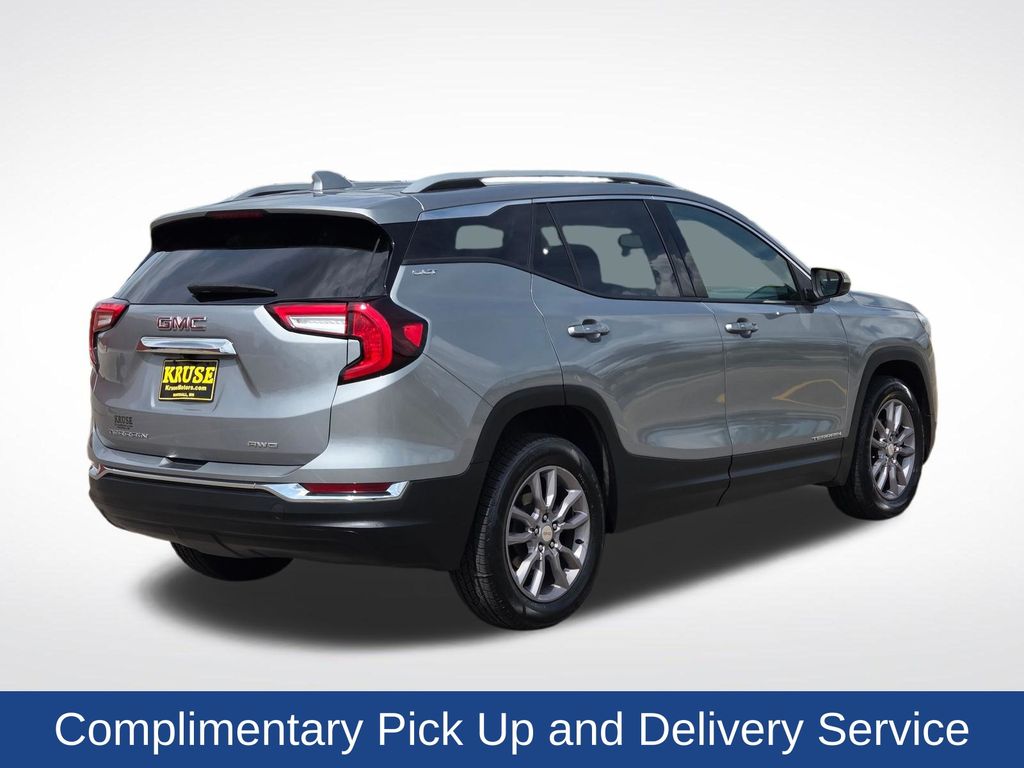 2024 GMC Terrain AWD SLT