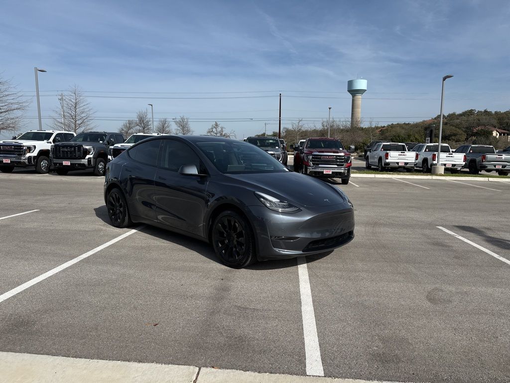 Used Car 2022 Tesla Model Y  Long Range For Sale Under $30,000 In Austin, Texas