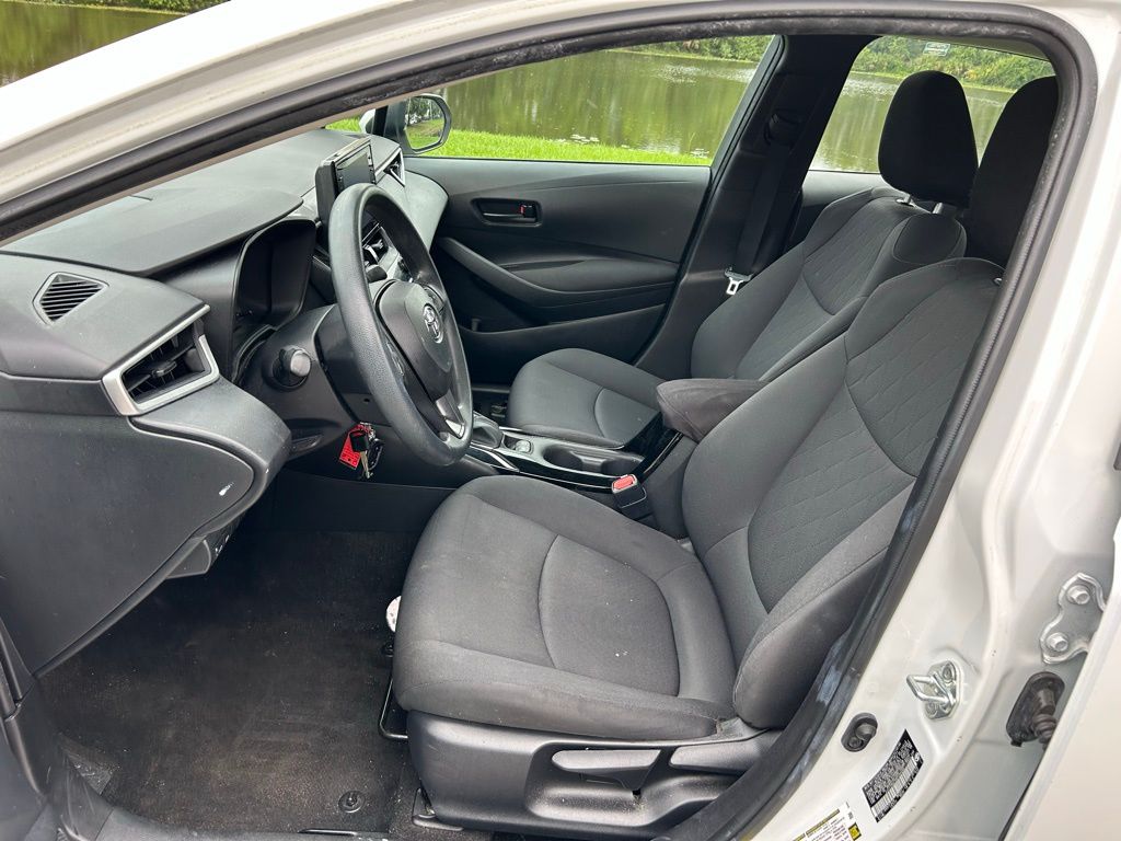 2022 Toyota Corolla LE 14