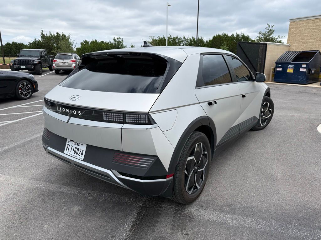 Thumbnail: 2024 Hyundai Ioniq 5 - 4