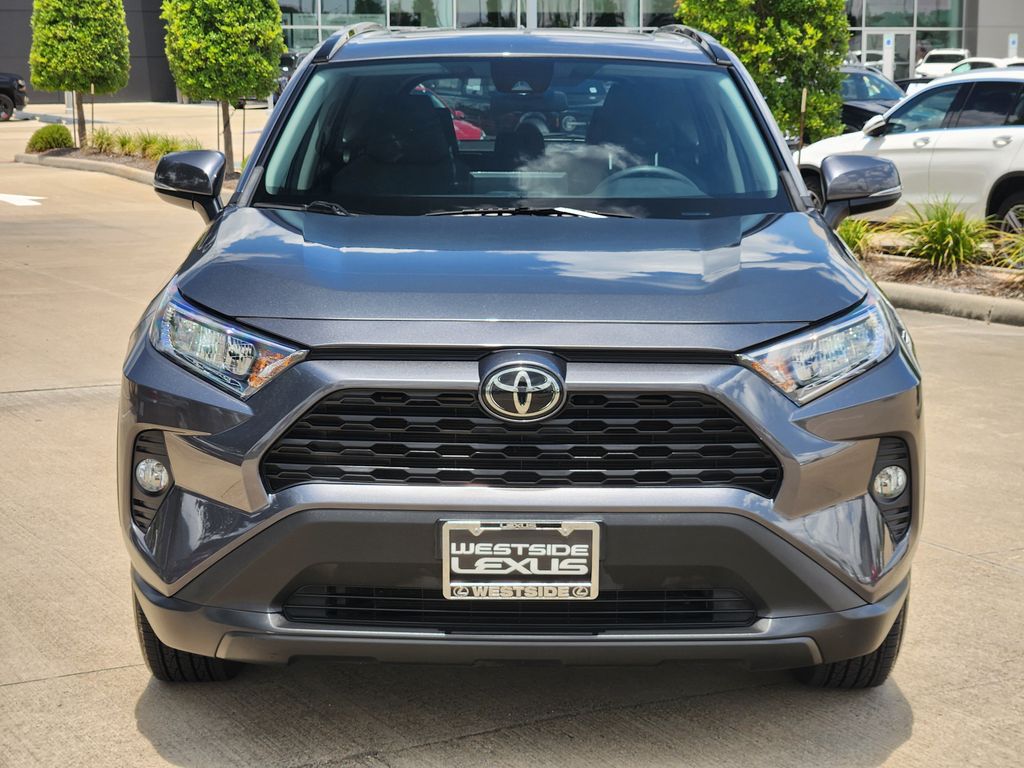 2021 Toyota RAV4 XLE - 1