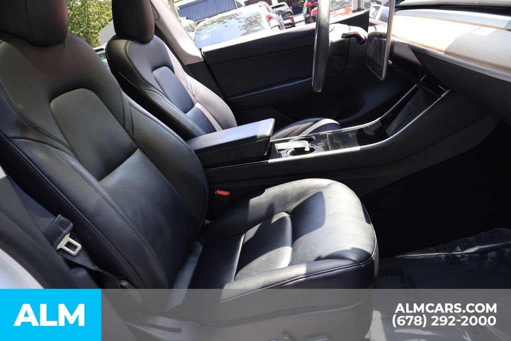 Used 2021 White Tesla Long Range image 26