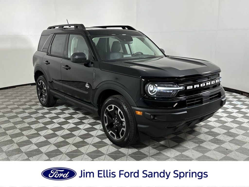 2024 Ford Bronco Sport Outer Banks 1