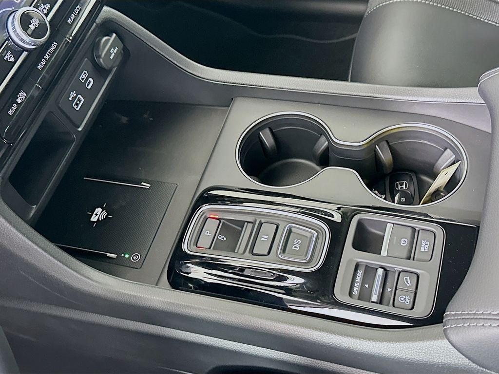 Thumbnail: 2025 Honda Pilot - 14