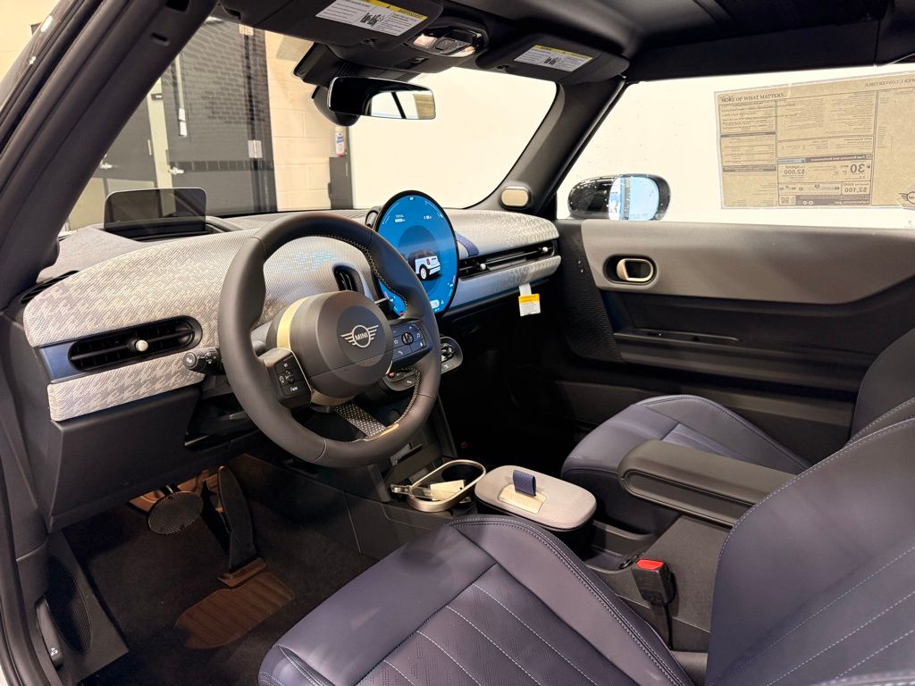 Thumbnail: 2026 MINI Cooper - 11