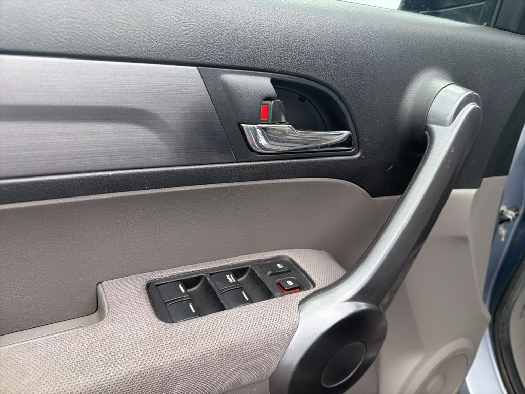 Thumbnail: 2008 Honda CR-V - 25