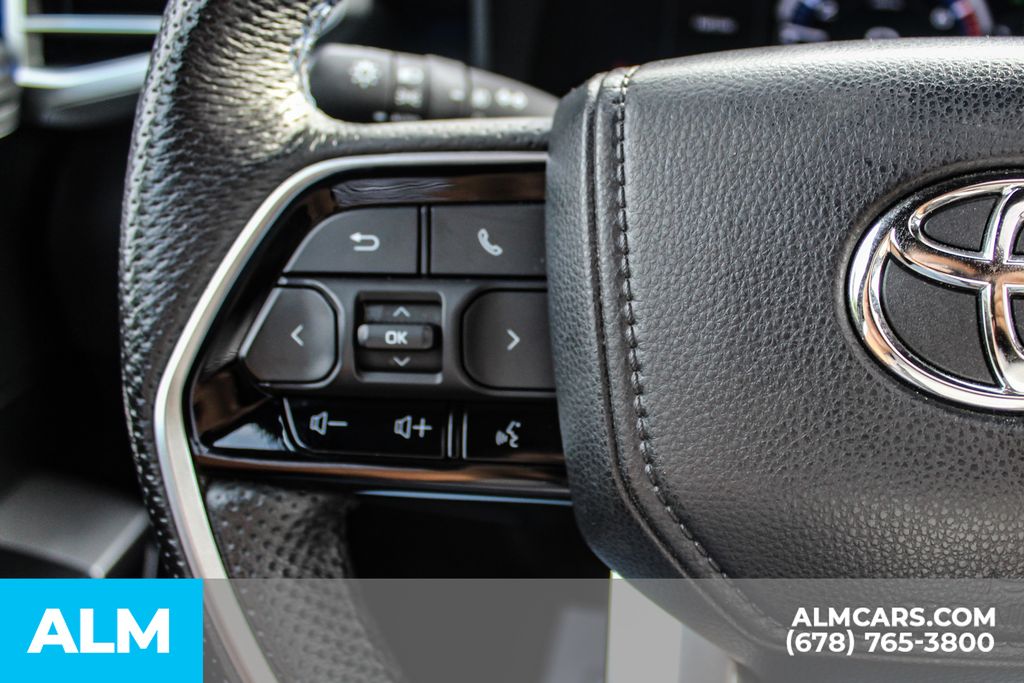 Used 2023 Black Toyota Platinum image 22