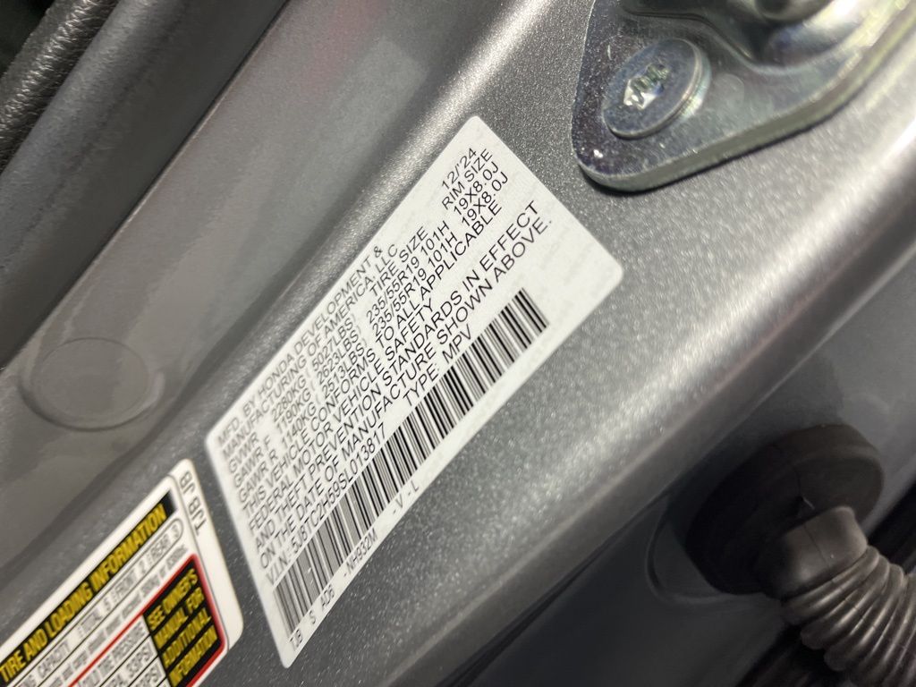 Thumbnail: 2025 Acura RDX - 24