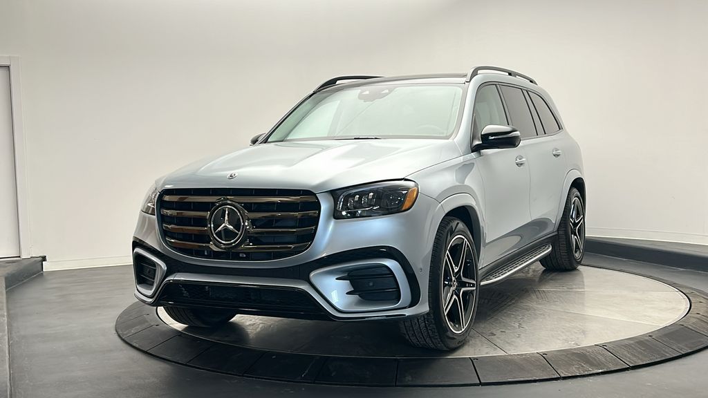 2025 Mercedes-Benz GLS 450 4MATIC 3