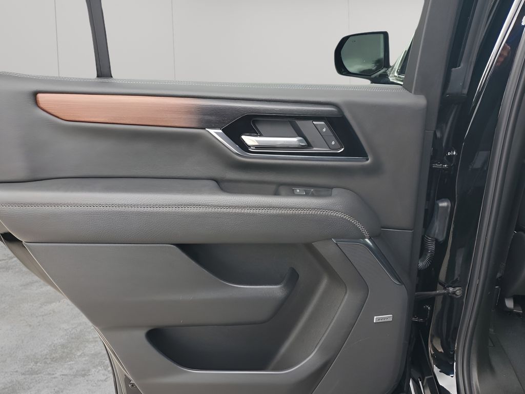 Used Car 2025 Gmc Yukon  Denali For Sale Under $70,000 In Austin, Texas