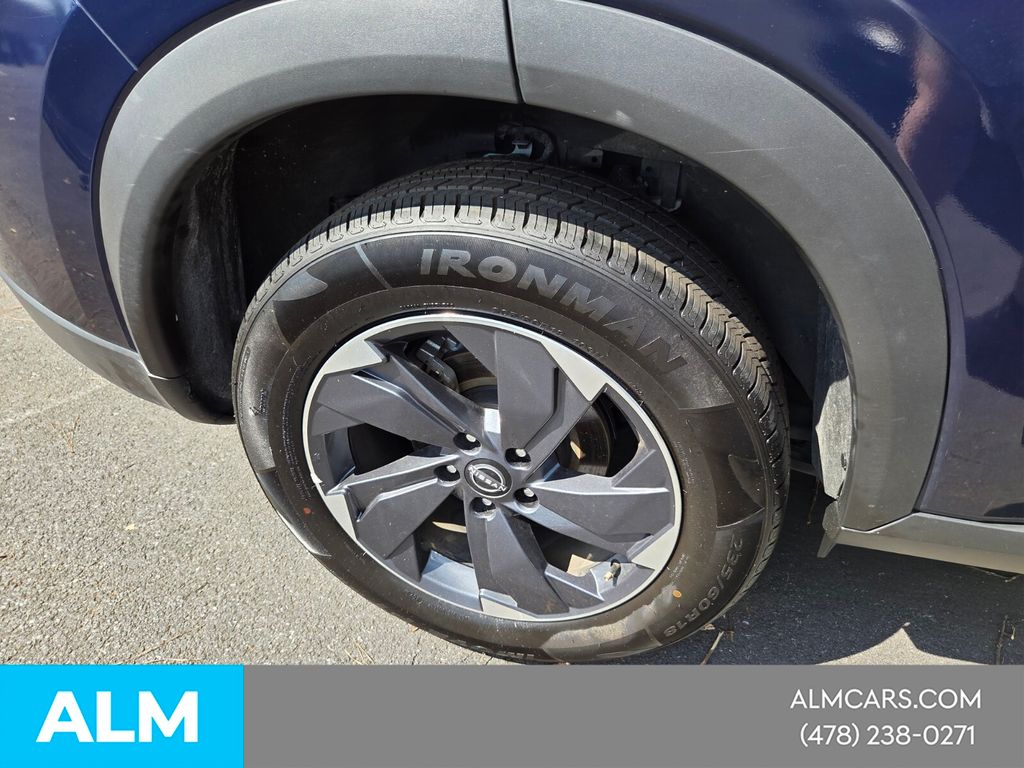 Used 2025 Blue Nissan SV image 26