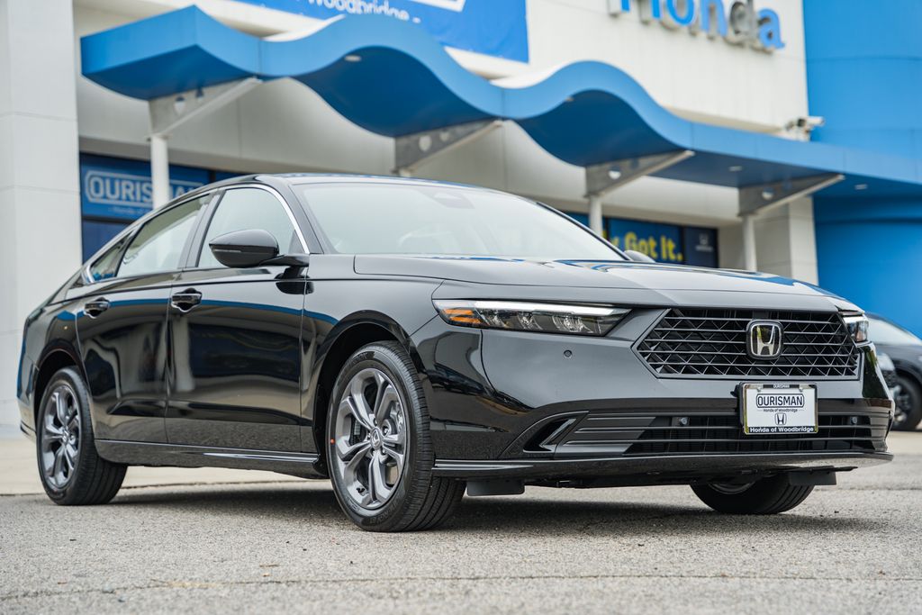 2026 Honda Accord Hybrid EX-L's photo