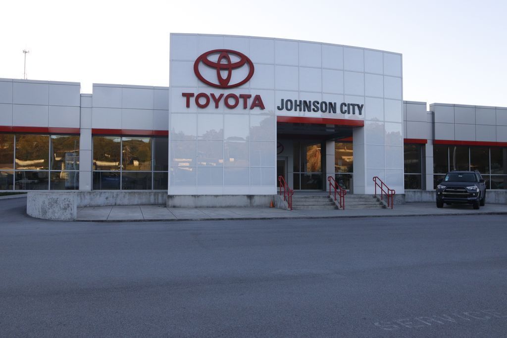Used 2025  Toyota TRD Sport image 5
