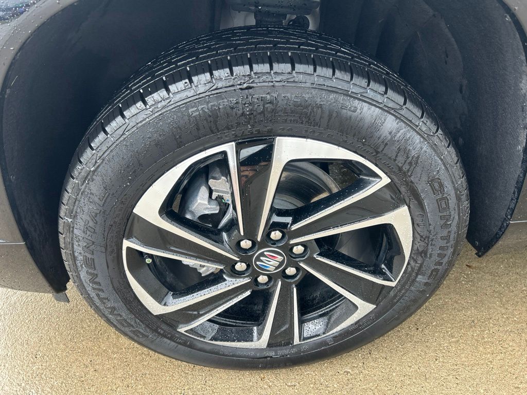 Used 2025 Buick Enclave SUV