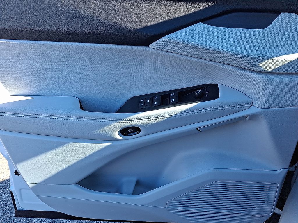 New 2026 Jeep Cherokee SUV