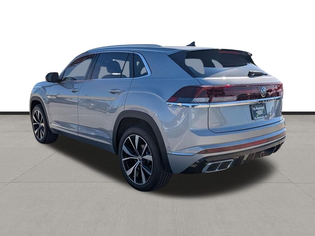2026 Volkswagen Atlas Cross Sport 2.0T SEL Premium R-Line - 6