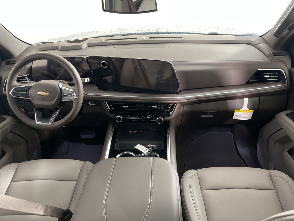 Thumbnail: 2025 Chevrolet Tahoe - 16