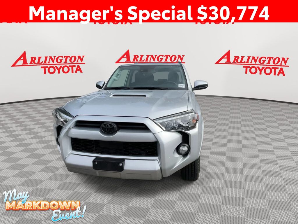 2020 Toyota 4Runner Off-Road 4WD V6's photo
