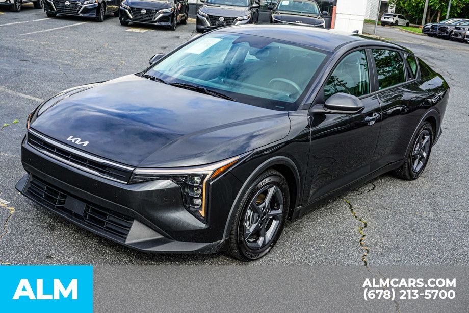 Used 2025 Gray Kia LXS image 15