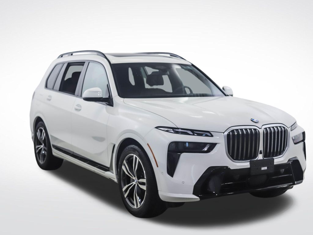 Thumbnail: 2026 BMW X7 - 7