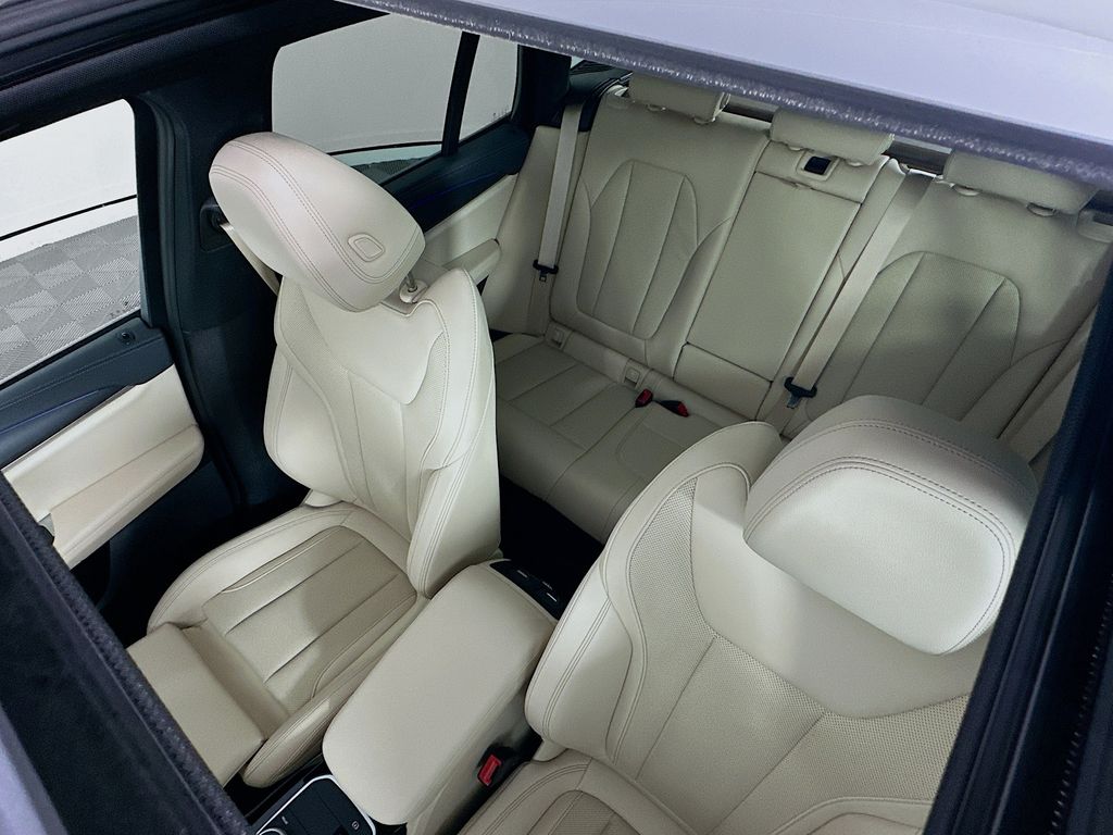 Thumbnail: 2022 BMW X3 - 22