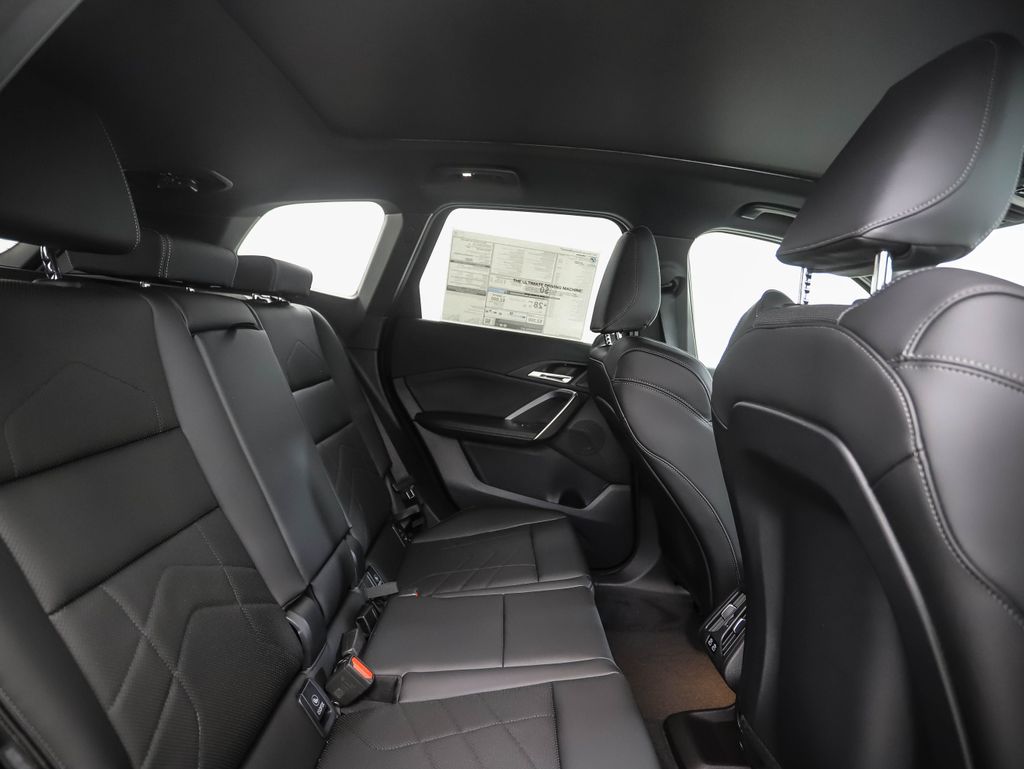 2025 BMW X1 xDrive28i 25
