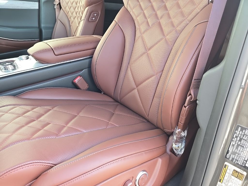 Thumbnail: 2025 Genesis GV80 - 17