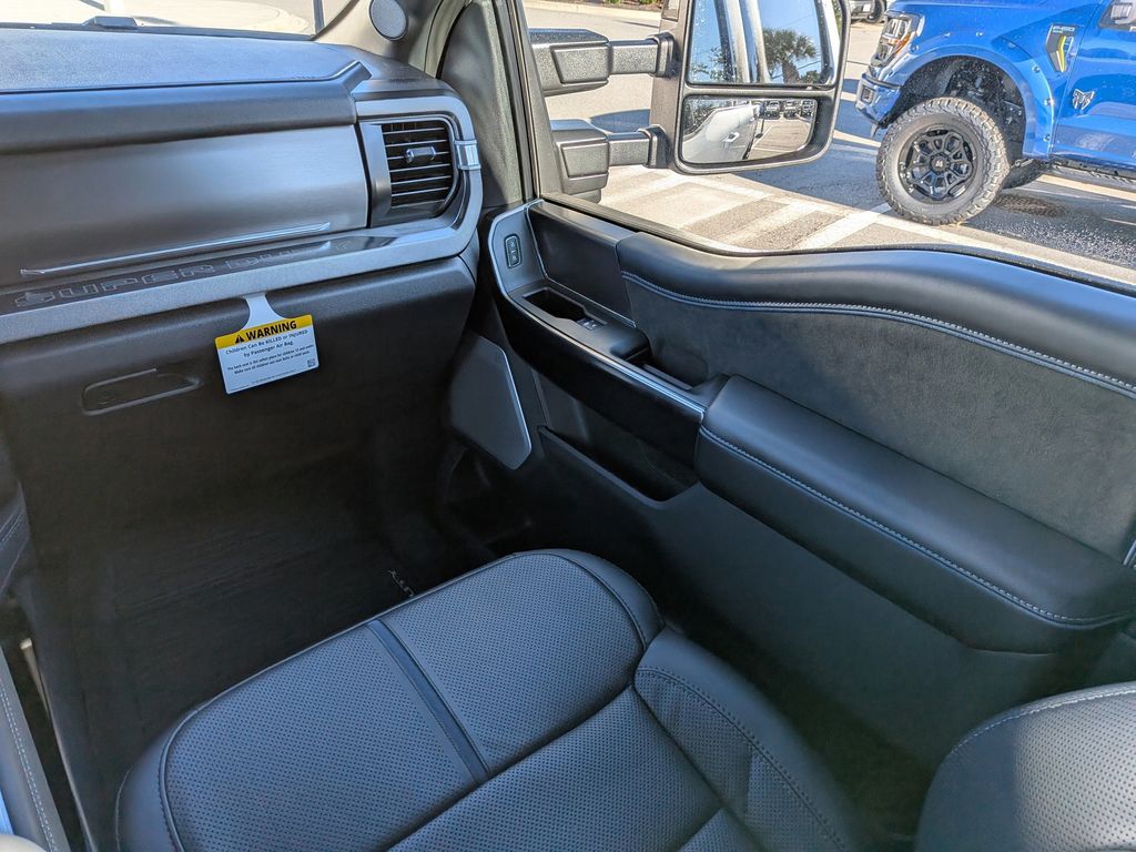 2026 Ford F-350 Platinum