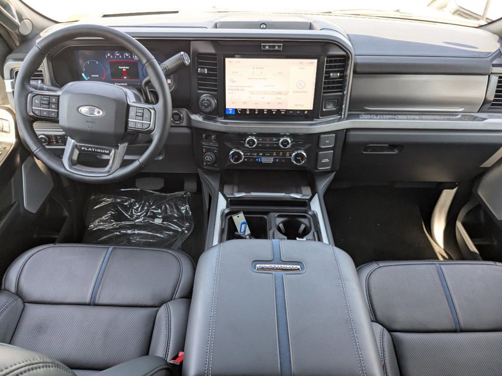 2026 Ford Super Duty F-250 SRW Platinum