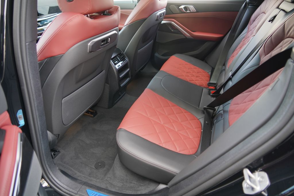 Thumbnail: 2026 BMW X6 - 18