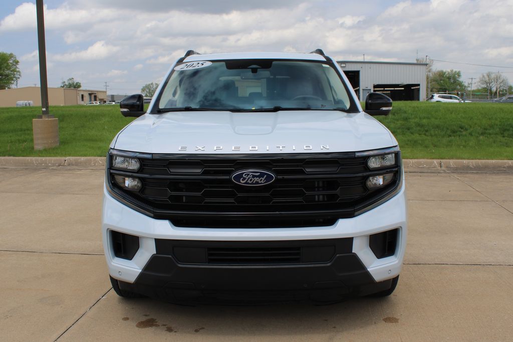 Used 2025 Ford Expedition SUV
