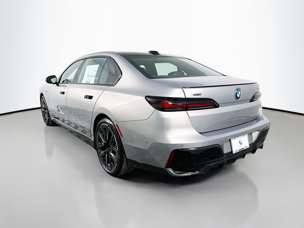 Thumbnail: 2026 BMW 7 Series - 7