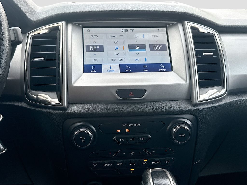 2022 Ford Ranger XLT Green at Autostrade