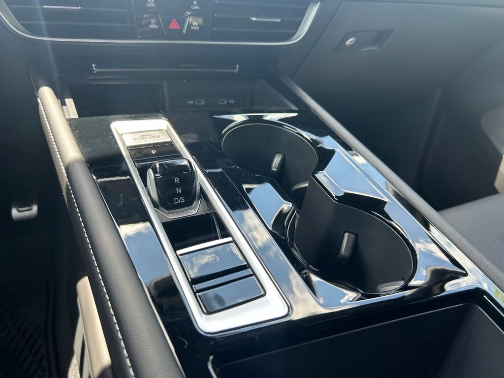 New 2026 Deep Black Volkswagen 2.0T SEL R-Line Black image 60