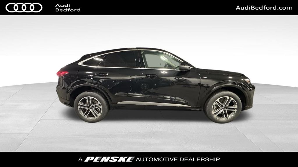 Thumbnail: 2025 Audi Q5 - 7