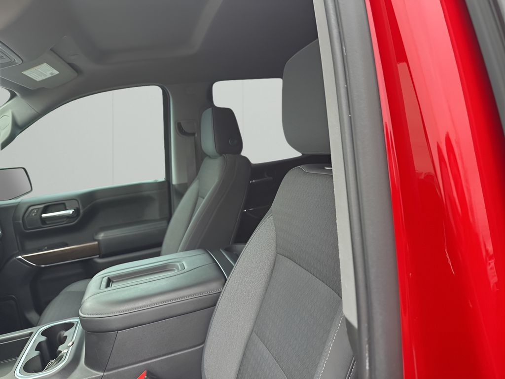 Used Car 2021 Chevrolet Silverado 1500  Lt Trail Boss For Sale Under $30,000 In Austin, Texas