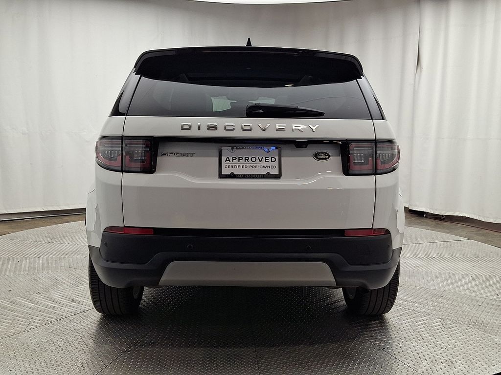 Thumbnail: 2023 Land Rover Discovery Sport - 5
