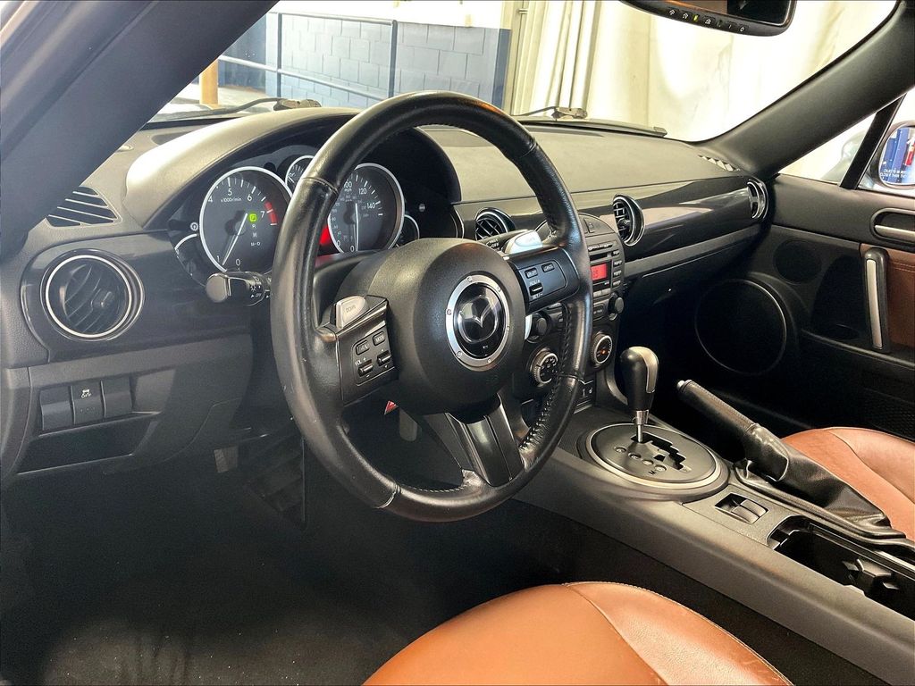 2013 Mazda Miata — photo 8