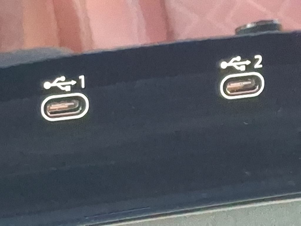 Thumbnail: 2025 Audi e-tron S - 24