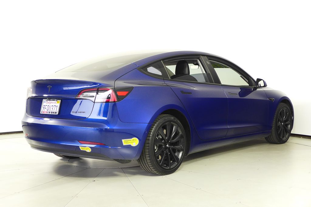 Thumbnail: 2022 Tesla Model 3 - 7