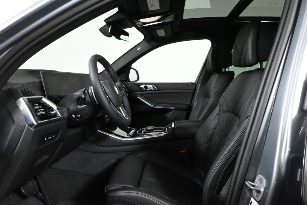 Thumbnail: 2025 BMW X5 - 3