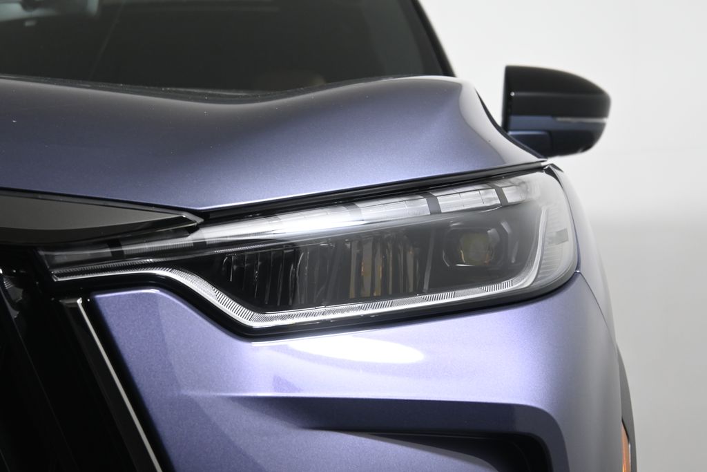 Thumbnail: 2026 INFINITI QX60 - 10