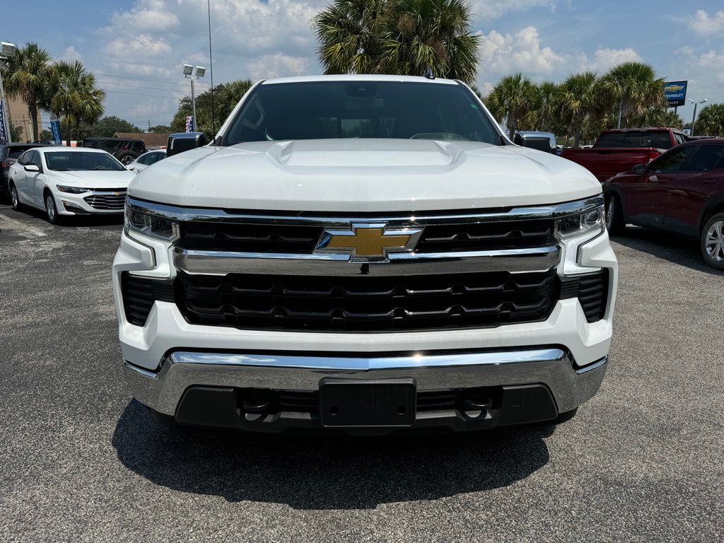 2024 Chevrolet Silverado 1500 LT 3