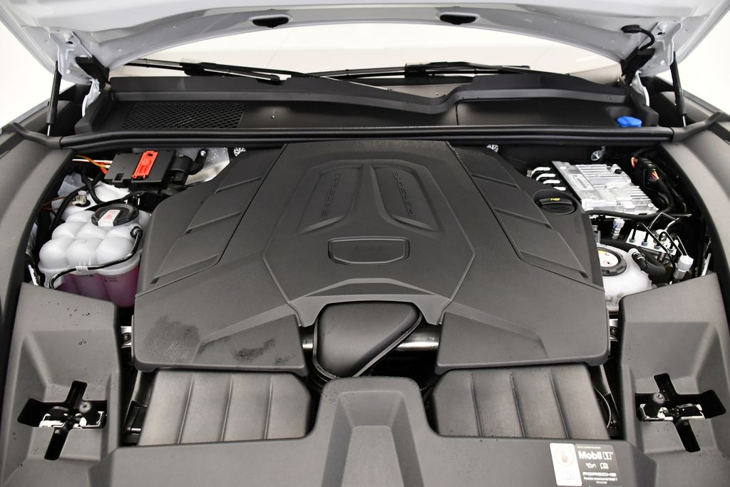 Thumbnail: 2026 Porsche Cayenne - 13