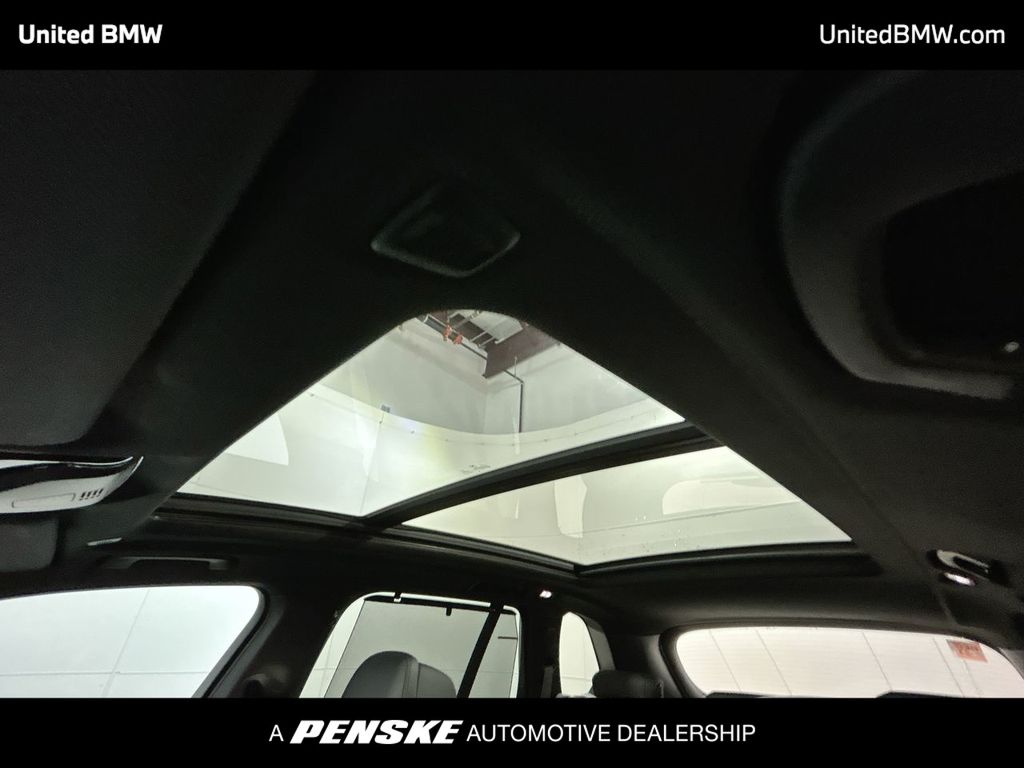 Thumbnail: 2022 BMW X5 - 20